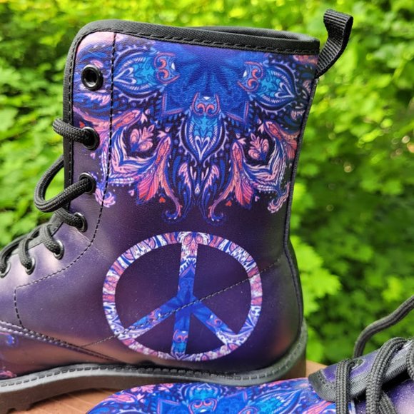 SOLD: Yes We Vibe Psychedelic Doc Martin Style Boots 39 Mandala Peace Festival - Picture 5 of 12